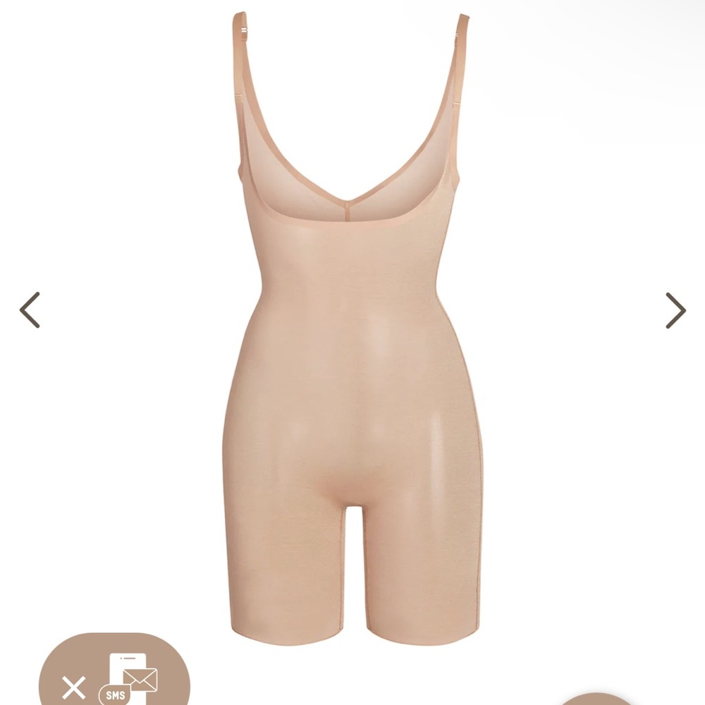 SKIMS SHEER SCULPT OPEN BUST BODYSUIT